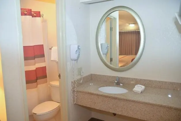 1 Çift ​​kişilik Yatak Run Of House