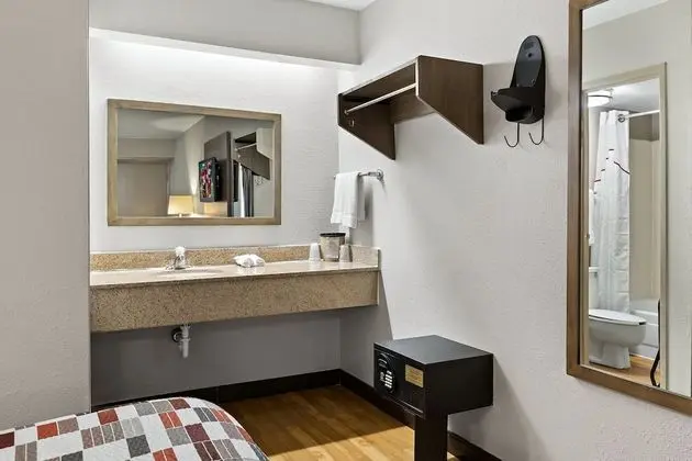 Deluxe Oda, 2 Çift Kişilik Yatak (Smoke Free)