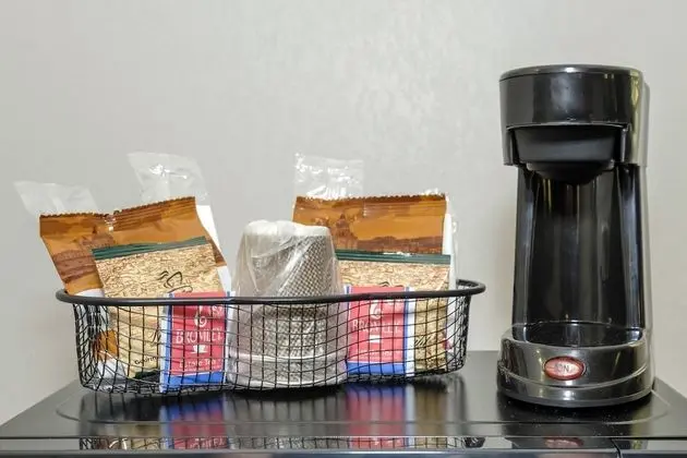 Superior Oda, 1 En Büyük (King) Boy Yatak, Engellilere Uygun, Sigara İçilmez (Roll-In Shower)