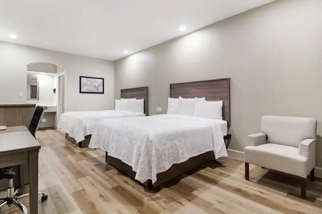 Premium Oda, 2 Büyük (Queen) Boy Yatak (Upgraded Bedding & Snack, Smoke Free)