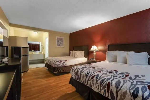 Süit, Sigara İçilmez (1 King Bed and 2 Queen Beds)