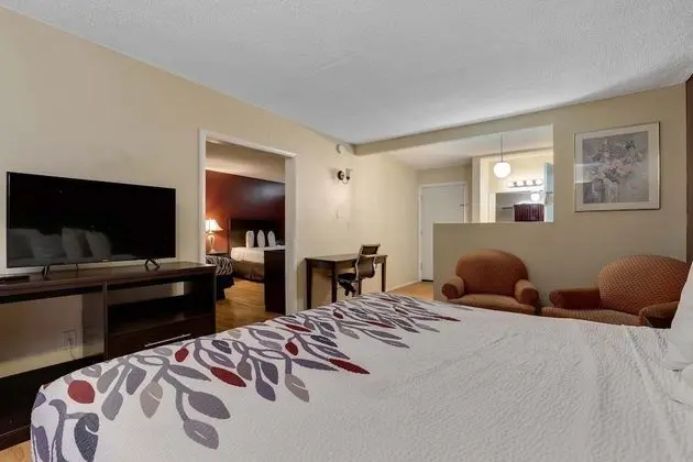 Süit, Sigara İçilmez (1 King Bed and 2 Queen Beds)