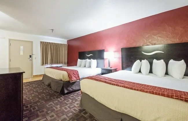 Süit, Sigara İçilebilir (2 King Beds)
