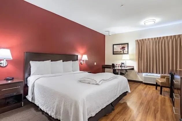 Premium Oda, 1 En Büyük (King) Boy Yatak (Upgraded Bedding & Snack, Smoke Free)
