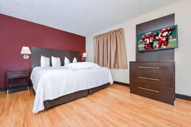 Premium Oda, 1 En Büyük (King) Boy Yatak, Küçük Mutfak (Upgraded Bedding & Snack, Smoke Free)