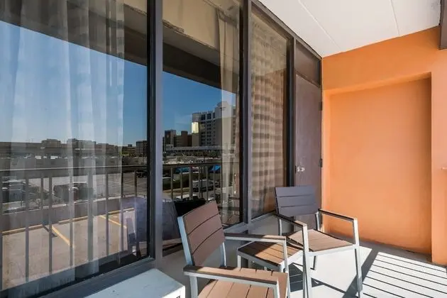 Premium Oda, 2 Çift Kişilik Yatak, Kısmi Deniz Manzarası (Upgraded Bedding,Snack Box,Smoke Free)