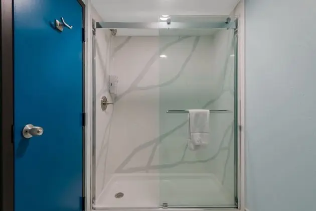 Premium Oda, 2 Çift Kişilik Yatak, Kısmi Deniz Manzarası (Upgraded Bedding,Snack Box,Smoke Free)