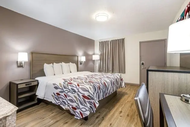 Superior Oda, 1 En Büyük (King) Boy Yatak, Küçük Mutfak (Smoke Free)