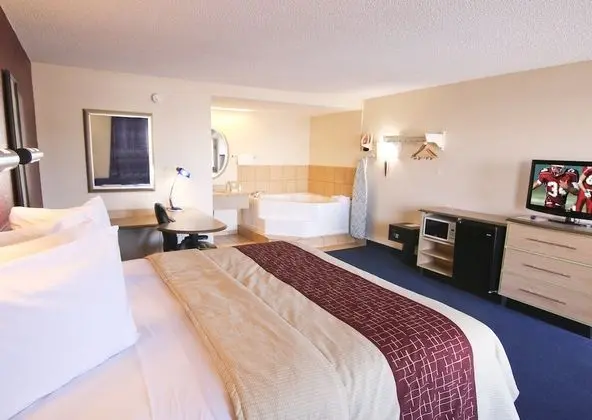 Standard Süit, 1 En Büyük (King) Boy Yatak, Sigara İçilmez, Sıcak Su Küveti (Two Room)