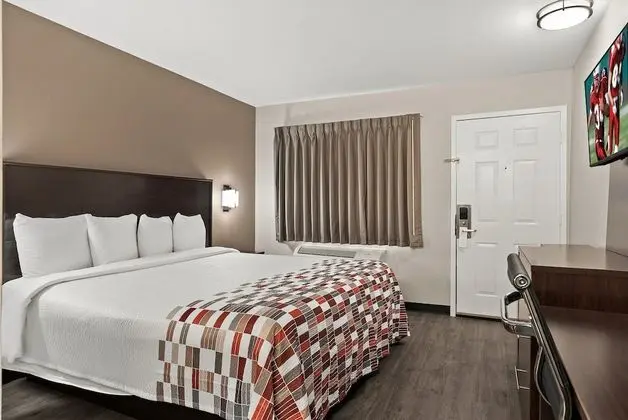 Superior Oda, 1 Büyük (Queen) Boy Yatak, Engellilere Uygun, Sigara İçilmez