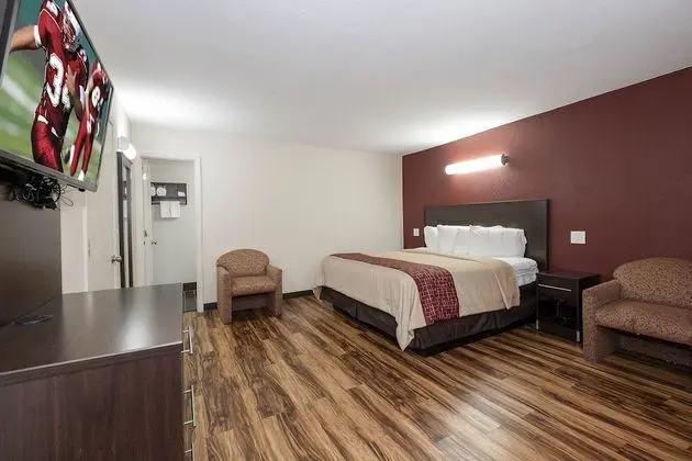 Süit, Sigara İçilmez (1 King Bed and 2 Double Beds)