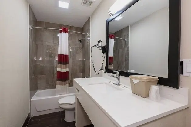 Süit, Sigara İçilmez (1 King Bed and 2 Double Beds)