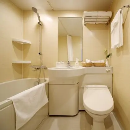 Tek Kişilik Oda, Sigara İçilmez (Unit Bath)
