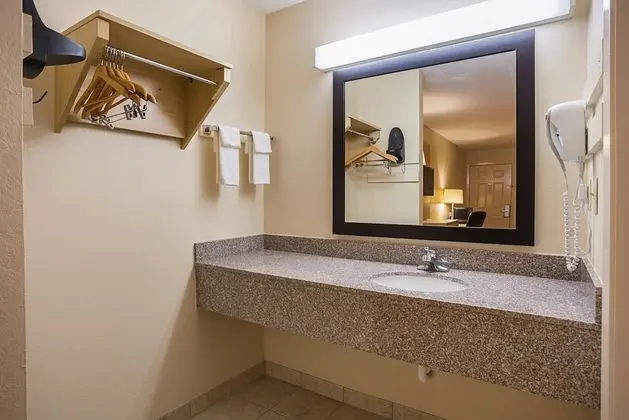 Standard Oda, 2 Çift Kişilik Yatak, Sigara İçilebilir