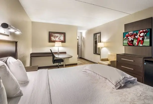 Premium Oda, 1 En Büyük (King) Boy Yatak (Upgraded Bedding & Snack, Smoke Free)