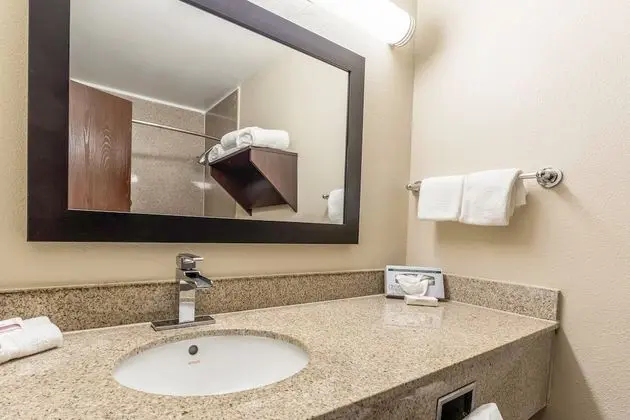 Premium Oda, 2 Büyük (Queen) Boy Yatak (Upgraded Bedding & Snack, Smoke Free)
