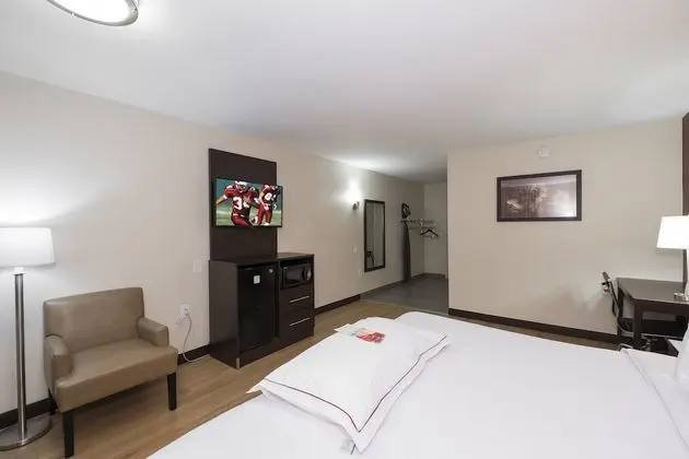 Premium Oda, 1 En Büyük (King) Boy Yatak (Upgraded Bedding & Snack, Smoke Free)