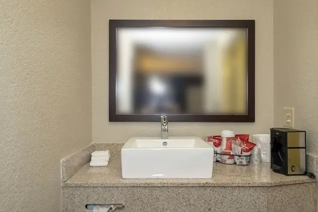 Premium Oda, 2 Büyük (Queen) Boy Yatak (Upgraded Bedding & Snack, Smoke Free)