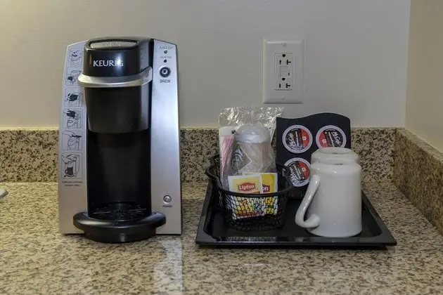 Deluxe Oda, 1 En Büyük (King) Boy Yatak (Smoke Free)