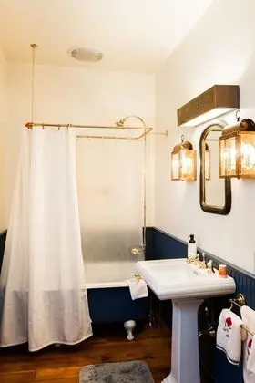 Deluxe Oda, Özel Banyo