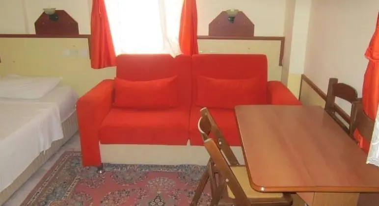 Aile Odası, Şehir Manzaralı
