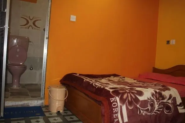 Comfort Tek Büyük Yataklı Oda