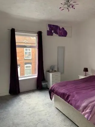 Basic Double Room - Purple Room