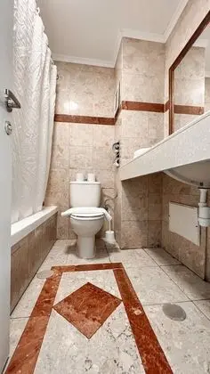 Üç Kişilik Oda