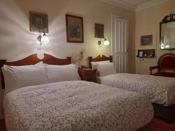 İki Ayrı Yataklı Oda