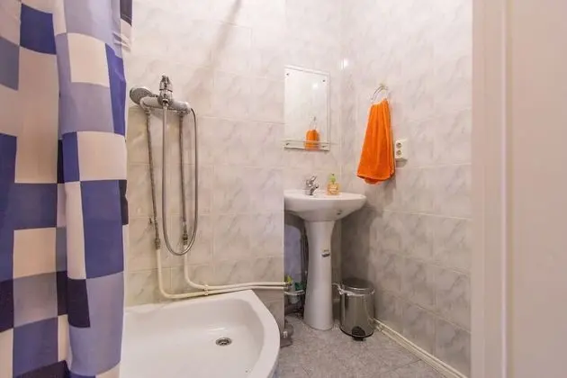Ortak Ranzalı Oda, Sadece erkekler için (1 Bed in 8 Person Dorm)