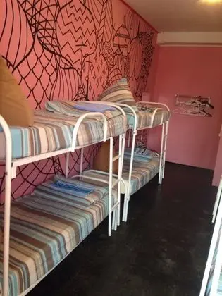 Ortak Ranzalı Oda, Sadece kadınlar için (8 beds)