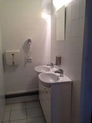 Ortak Ranzalı Oda, Sadece kadınlar için (8 beds)