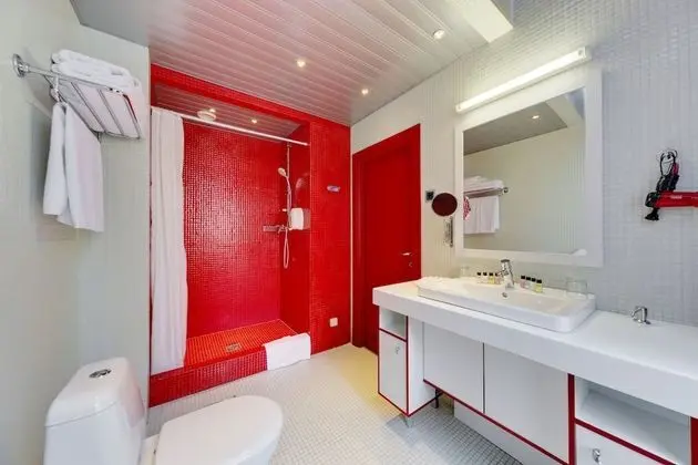 Superior Tek Büyük veya İki Ayrı Yataklı Oda