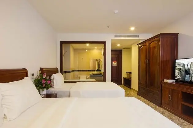 Deluxe Tek Büyük veya İki Ayrı Yataklı Oda, Balkon