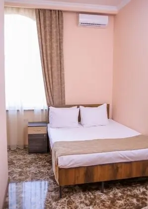 Tek Büyük veya İki Ayrı Yataklı Oda (Budget)