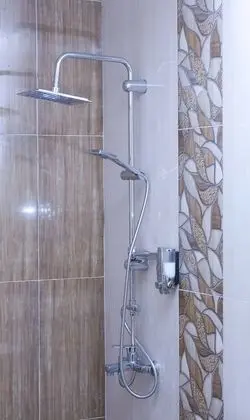 Tek Büyük veya İki Ayrı Yataklı Oda (Budget)