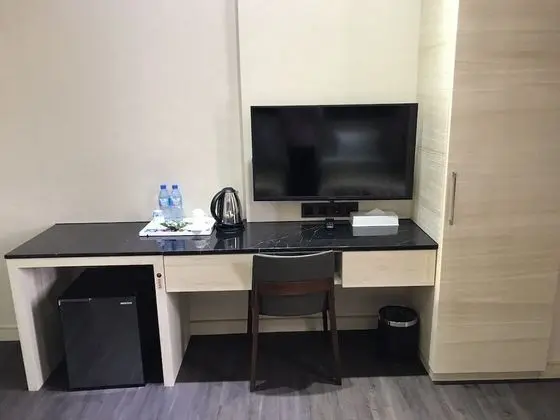 Business Tek Büyük Yataklı Oda, 1 Büyük (Queen) Boy Yatak