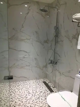 Business Tek Büyük Yataklı Oda, 1 Büyük (Queen) Boy Yatak
