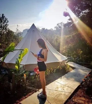 ESCAPE (air,private bathroom)