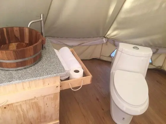 ESCAPE (air,private bathroom)