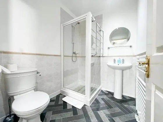 Superior Ev, Özel Banyo, Park Manzaralı