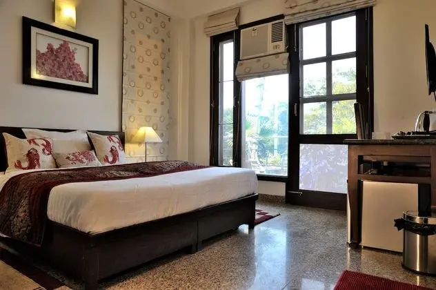 Deluxe Tek Büyük Yataklı Oda