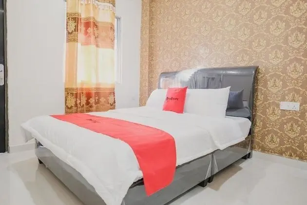 Tek Büyük Yataklı Oda (RedDoorz)