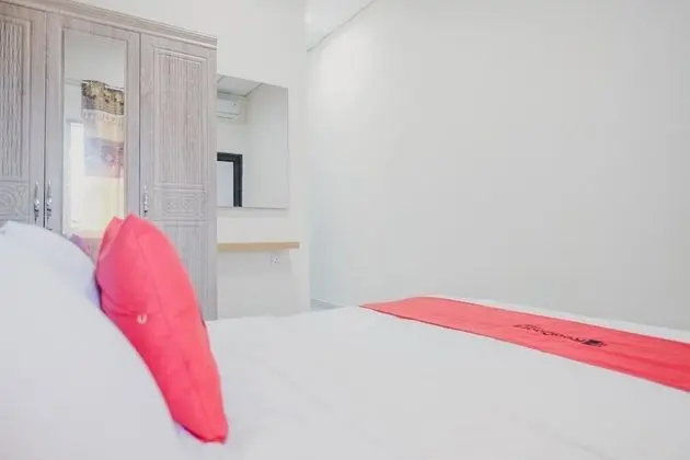 Tek Büyük Yataklı Oda (RedDoorz)