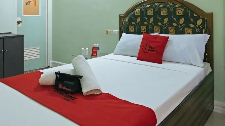 Tek Büyük Yataklı Oda (Reddoorz)