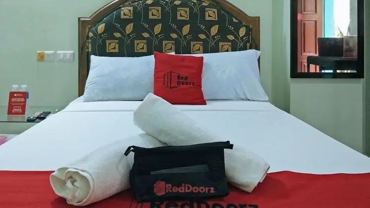 Tek Büyük Yataklı Oda (Reddoorz)