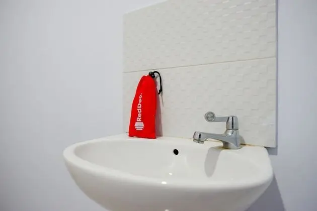 Tek Büyük Yataklı Oda (RedDoorz)