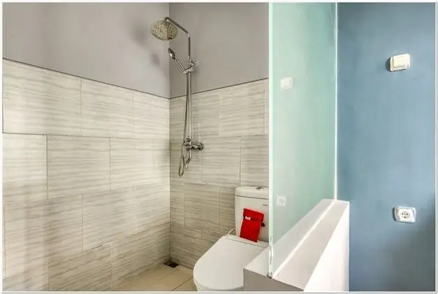 Tek Büyük Yataklı Oda (RedDoorz)