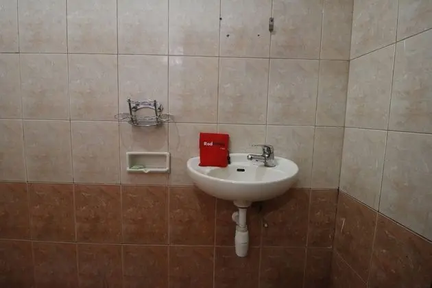 Economy Tek Büyük Yataklı Oda