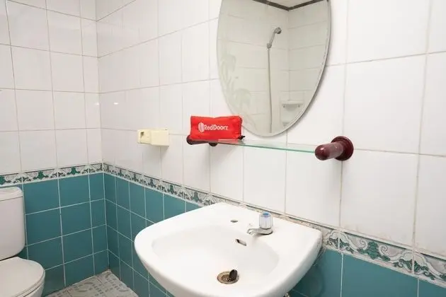 İki Ayrı Yataklı Oda (RedDoorz)